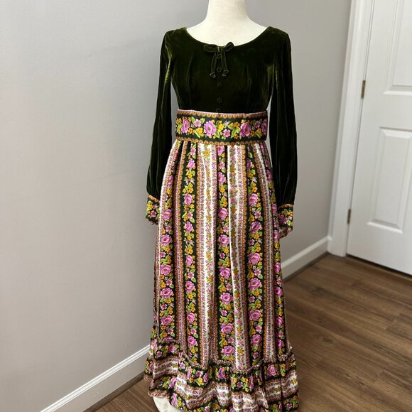 Vintage 70s Velvet Floral Cottage Prairie Peasant Maxi Dress Sz S - Picture 9 of 14